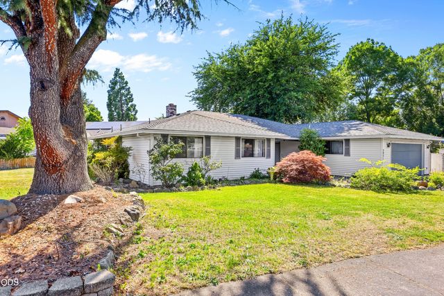 2951 Barclay Road, Medford, OR 97504