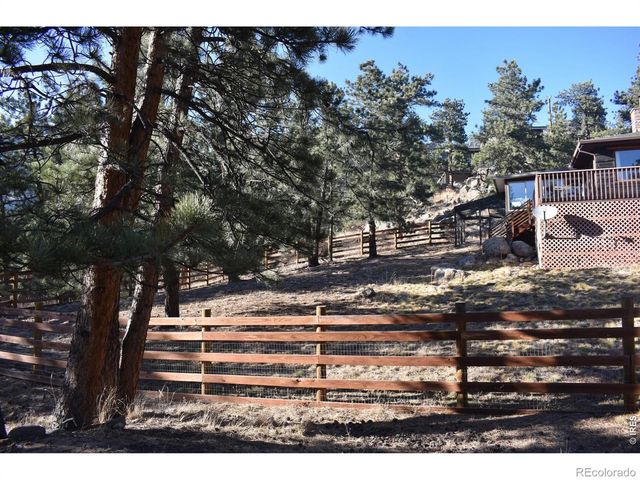 1477 Kiowa Road, Lyons, CO 80540