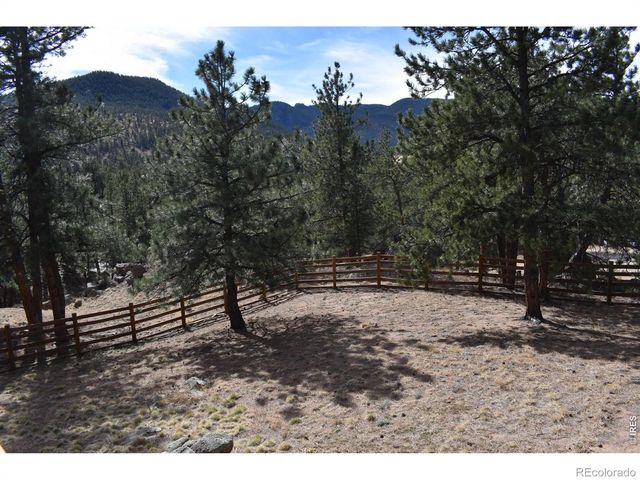 1477 Kiowa Road, Lyons, CO 80540