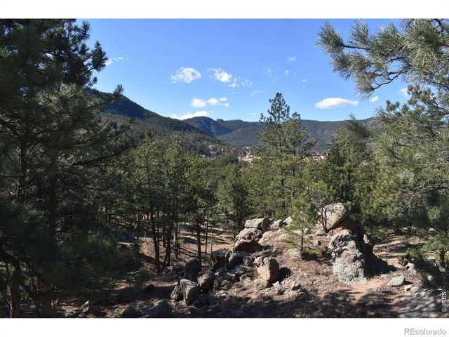 1477 Kiowa Road, Lyons, CO 80540