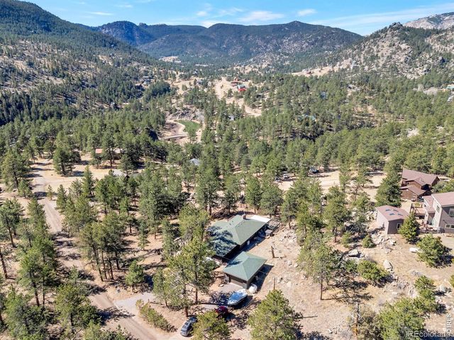 1477 Kiowa Road, Lyons, CO 80540