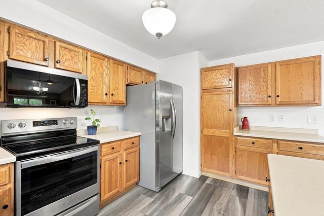 631 Constitution Lane, Deforest, WI 53532