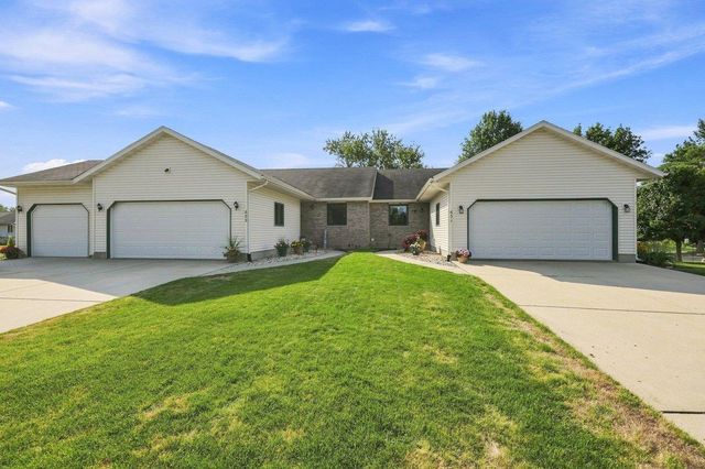 631 Constitution Lane, Deforest, WI 53532