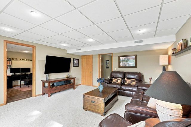 631 Constitution Lane, Deforest, WI 53532