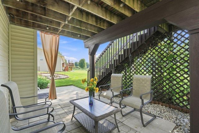 631 Constitution Lane, Deforest, WI 53532