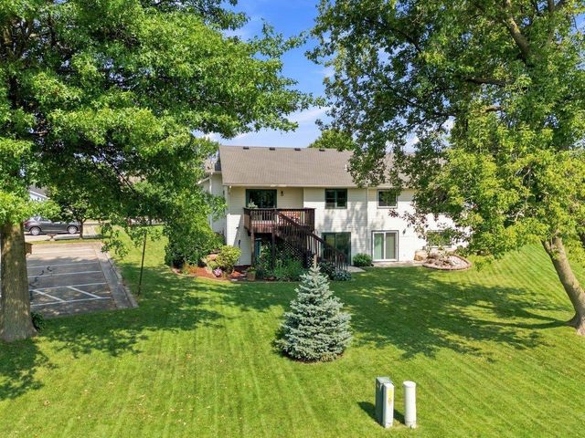631 Constitution Lane, Deforest, WI 53532