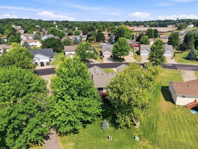 631 Constitution Lane, Deforest, WI 53532