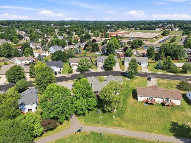 631 Constitution Lane, Deforest, WI 53532