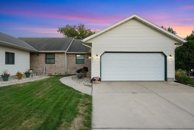 631 Constitution Lane, Deforest, WI 53532