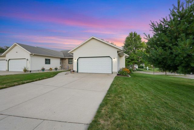 631 Constitution Lane, Deforest, WI 53532