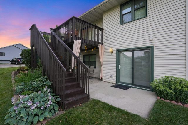 631 Constitution Lane, Deforest, WI 53532