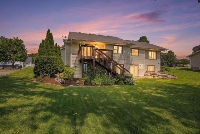 631 Constitution Lane, Deforest, WI 53532