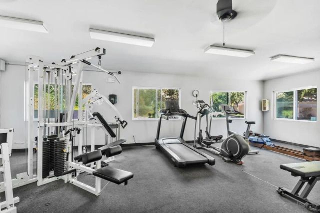 7247 Camino Degrazia 43, San Diego, CA 92111