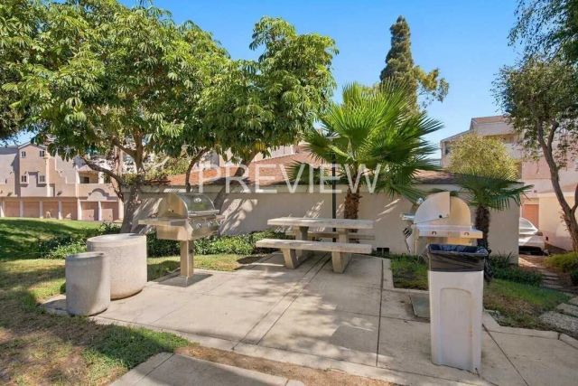 7247 Camino Degrazia 43, San Diego, CA 92111