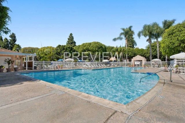7247 Camino Degrazia 43, San Diego, CA 92111