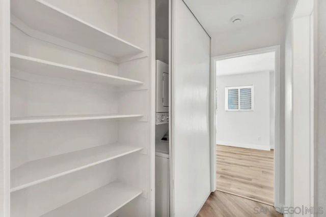 7247 Camino Degrazia 43, San Diego, CA 92111