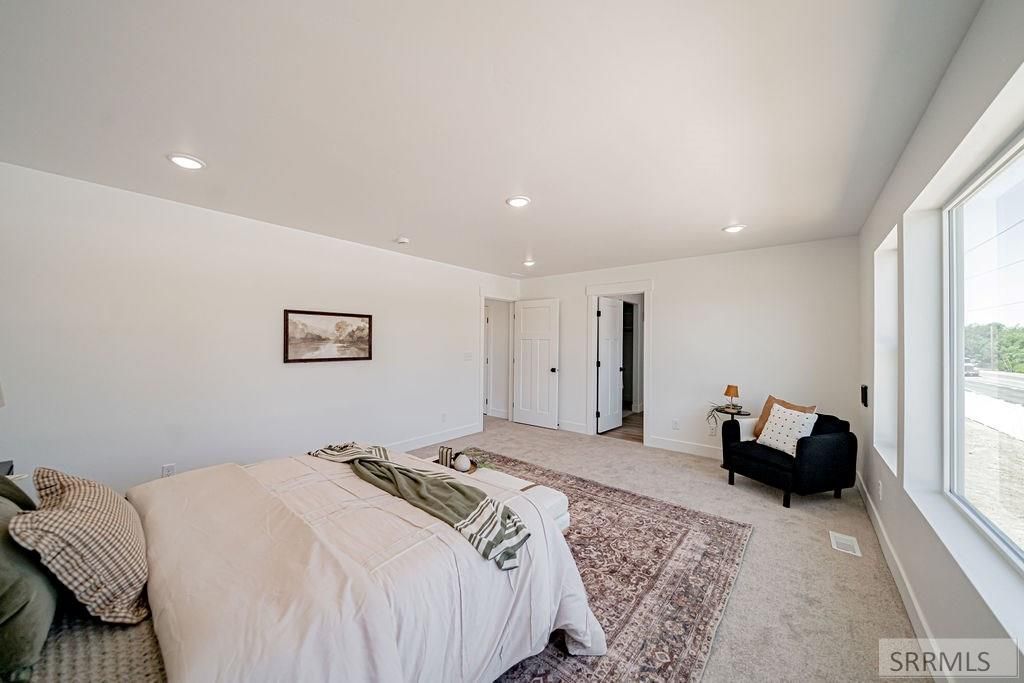 Image 20 of property listing at 2240 Summers Drive # 201, Rexburg, ID 83440