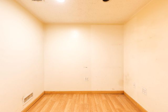 8306 BERKFIELD RD, Baltimore, MD 21237