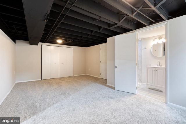 8306 BERKFIELD RD, Baltimore, MD 21237