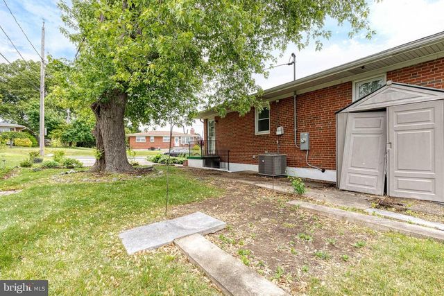 8306 BERKFIELD RD, Baltimore, MD 21237