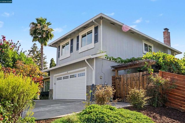 38 Wildwood Ct, Pleasant Hill, CA 94523