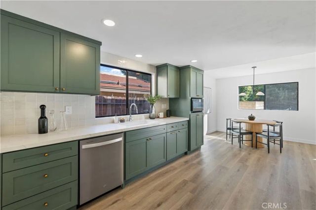 21108 Mayall, Chatsworth, CA 91311