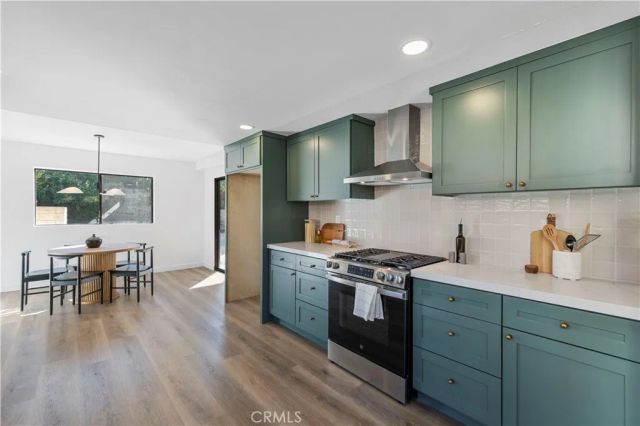 21108 Mayall, Chatsworth, CA 91311