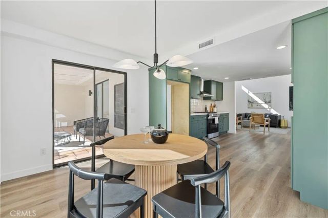 21108 Mayall, Chatsworth, CA 91311