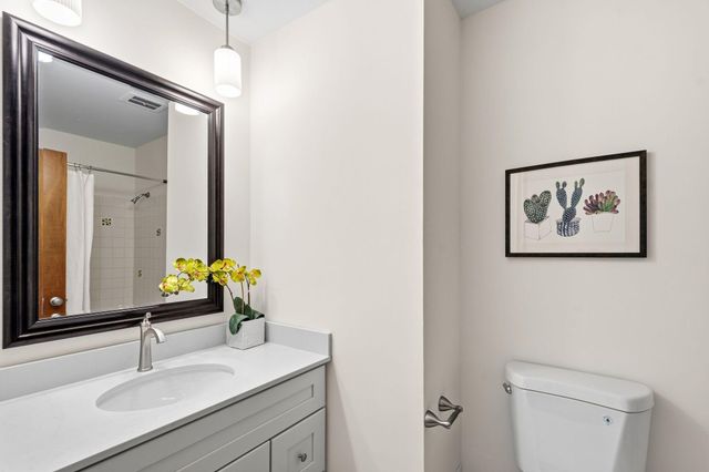 15701 Oak Ridge Road, Eden Prairie, MN 55346