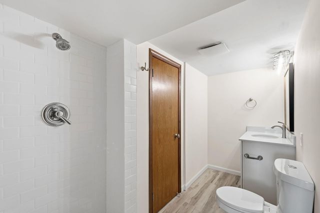 15701 Oak Ridge Road, Eden Prairie, MN 55346