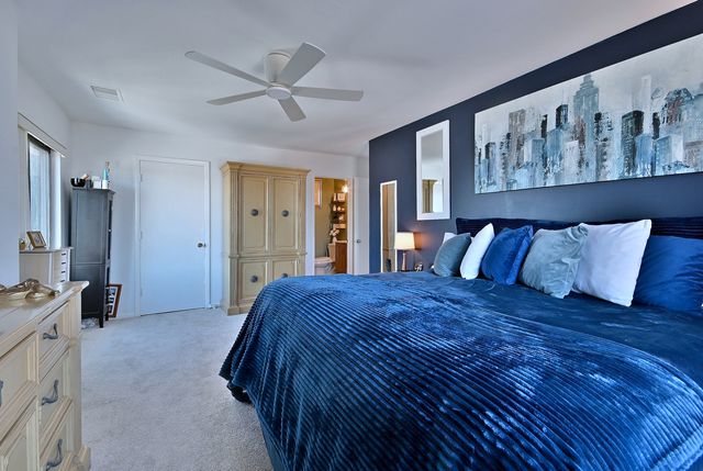 190 S Wood Dale Road 902, Wood Dale, IL 60191