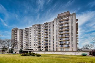 190 S Wood Dale Road 902, Wood Dale, IL 60191