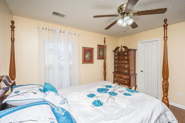 1138 Moss Grove Drive, Moncks Corner, SC 29461