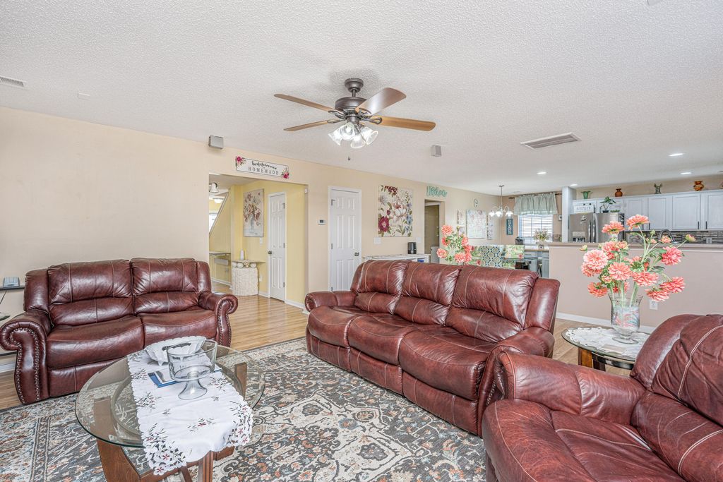 Image 14 of property listing at 1138 Moss Grove Drive, Moncks Corner, SC 29461