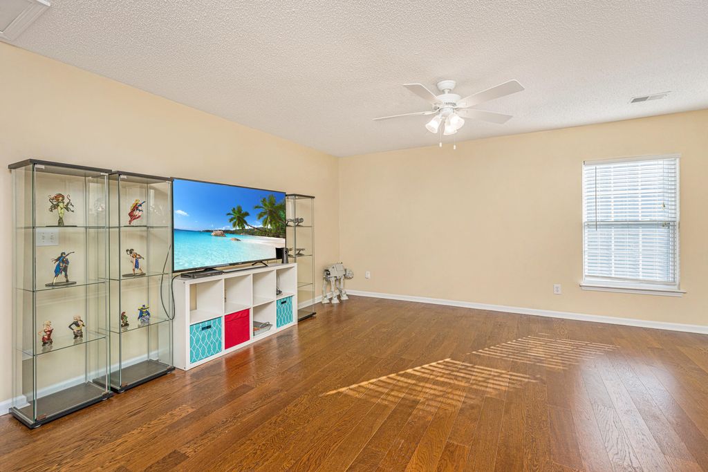 Image 26 of property listing at 1138 Moss Grove Drive, Moncks Corner, SC 29461