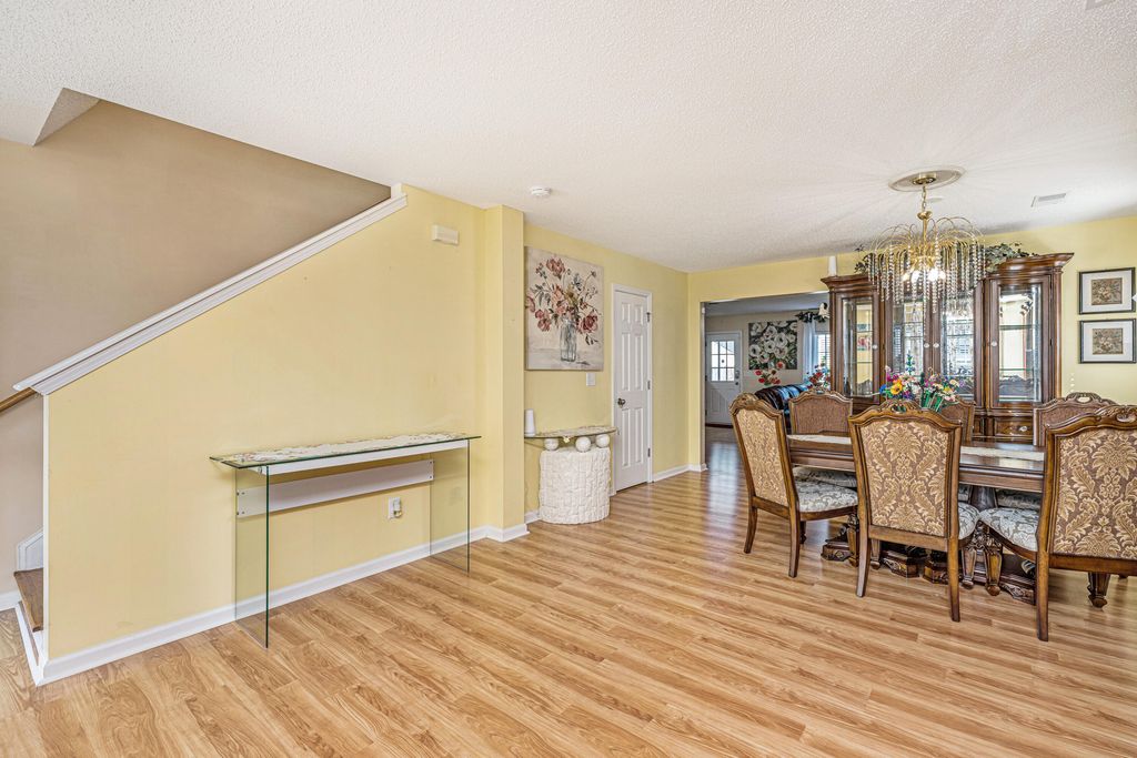 Image 7 of property listing at 1138 Moss Grove Drive, Moncks Corner, SC 29461