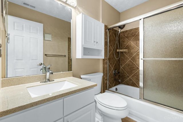510 Carrington Lane, Loveland, OH 45140