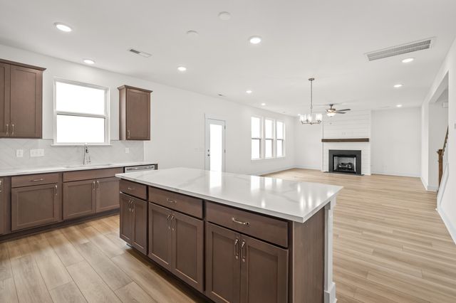 285 Johnnys Place, Mount Juliet, TN 37122