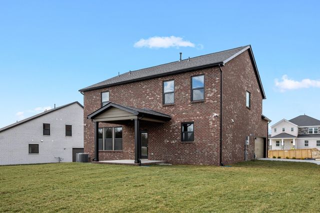 285 Johnnys Place, Mount Juliet, TN 37122