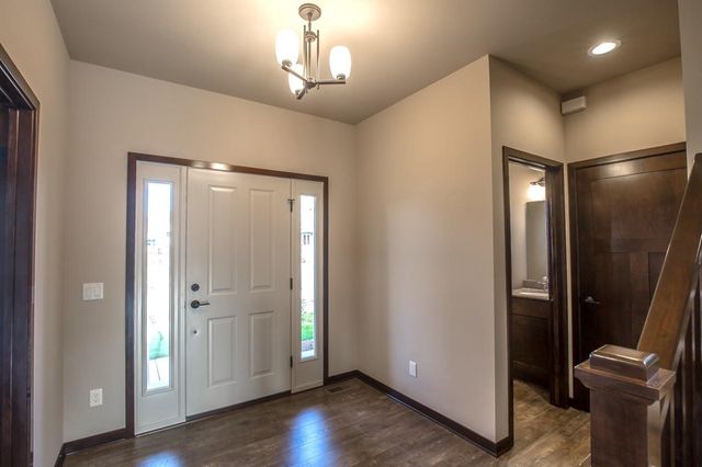 517 Spindrift Street, Mount Horeb, WI 53572