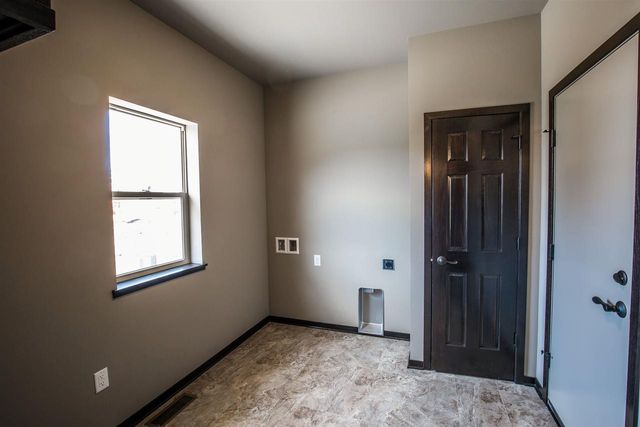 517 Spindrift Street, Mount Horeb, WI 53572