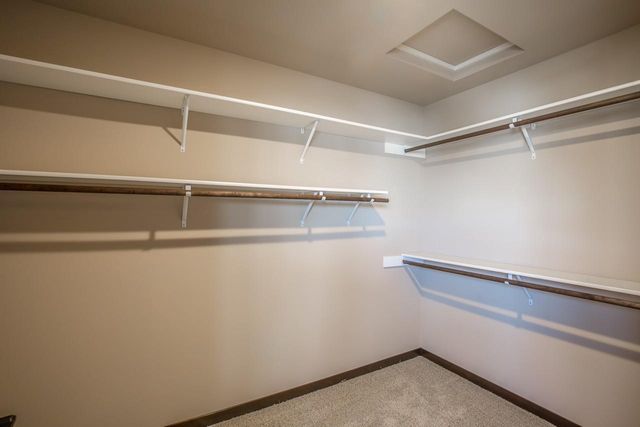 517 Spindrift Street, Mount Horeb, WI 53572