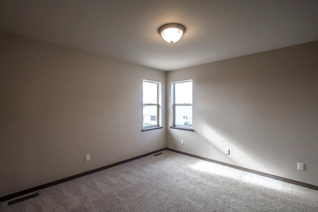 517 Spindrift Street, Mount Horeb, WI 53572