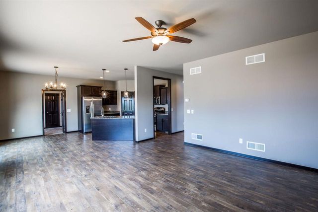 517 Spindrift Street, Mount Horeb, WI 53572