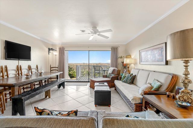 3385 Coastal Hwy 10, St Augustine, FL 32084