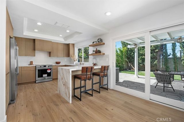 14135 Elystan, Westminster, CA 92683