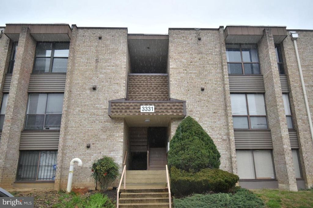 3331 HUNTLEY SQUARE DR #C, Temple Hills, MD 20748
