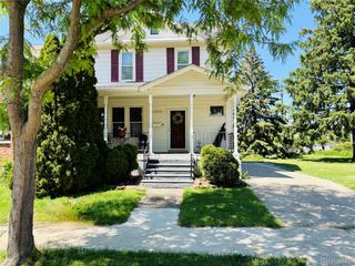 13848 Lanson Avenue, Dearborn, MI 48126