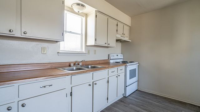 1848 Coral Road, Pelican Bay, TX 76020