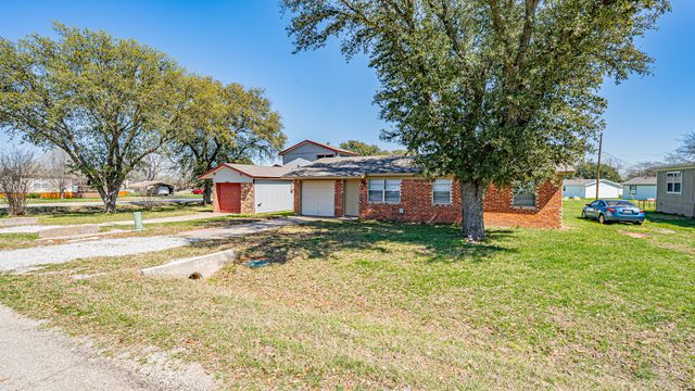 1848 Coral Road, Pelican Bay, TX 76020